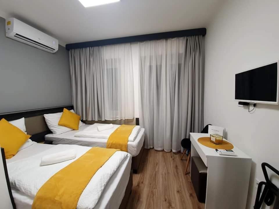 No Stress Panzio-Pizzeria-Sporttabor Bed & Breakfast Harkány Екстериор снимка